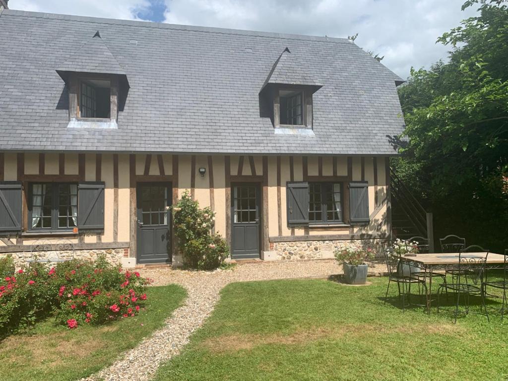 Le Bois Des Pierres Conteville (Eure) Exterior foto